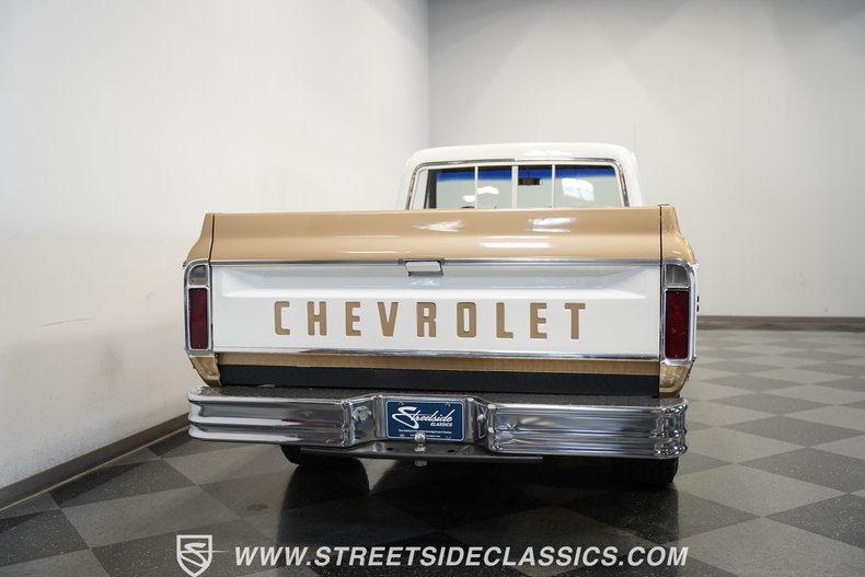 1969 Chevrolet C20 9