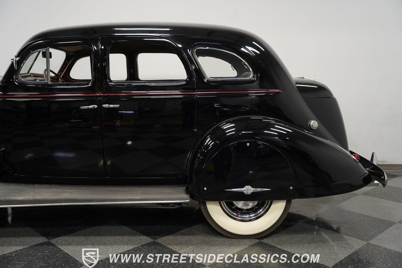 1937 Nash Ambassador 24