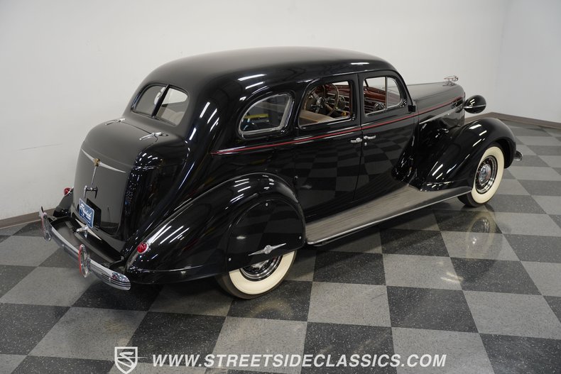 1937 Nash Ambassador 26