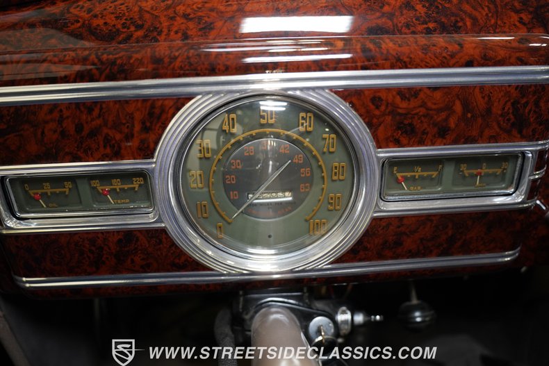 1937 Nash Ambassador 37