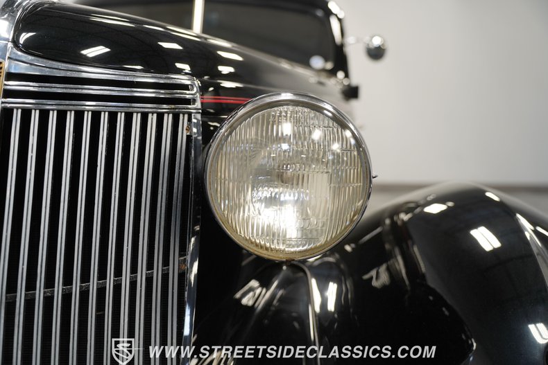 1937 Nash Ambassador 70