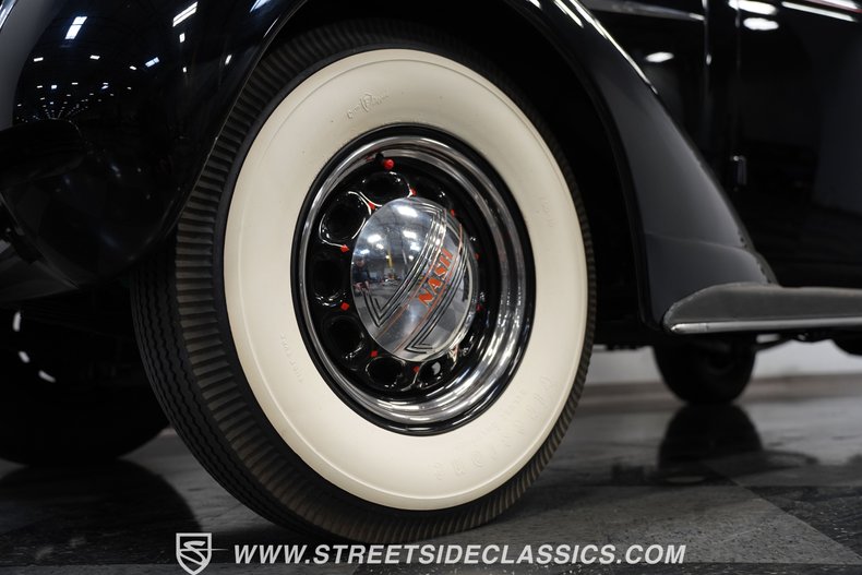 1937 Nash Ambassador 75