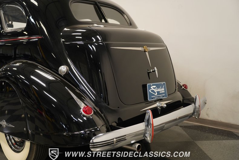 1937 Nash Ambassador 81