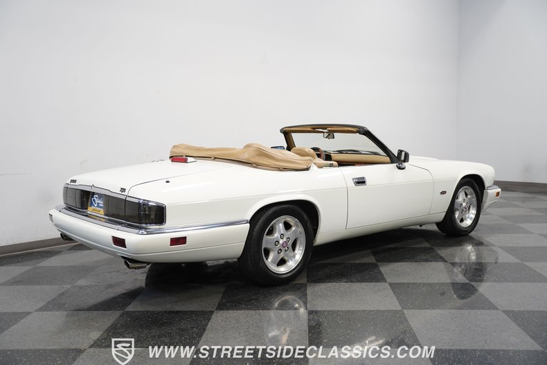 1995 Jaguar XJS Convertible 11