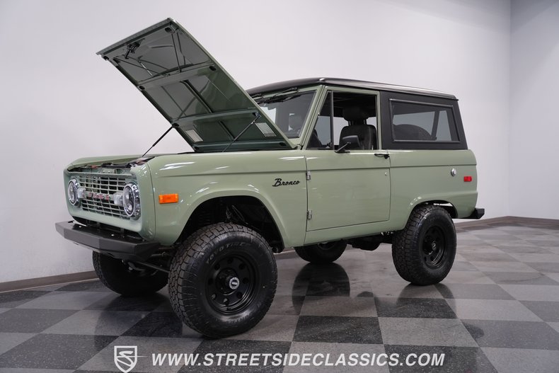 1970 Ford Bronco 32