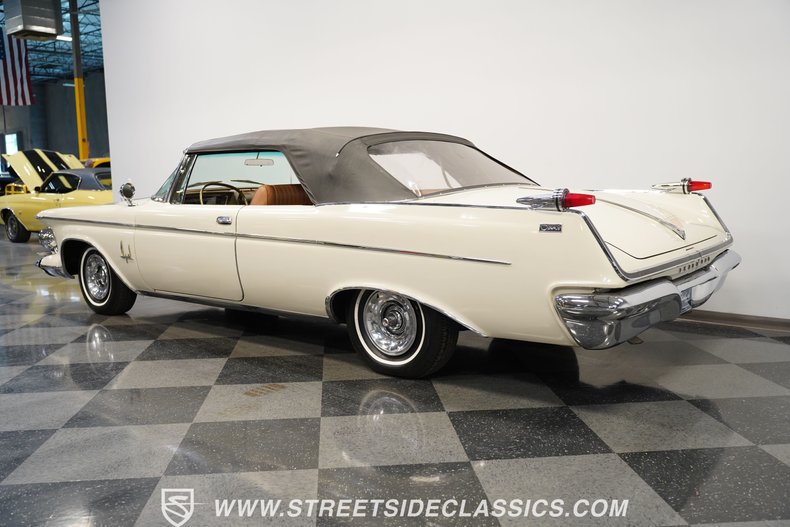 1962 Chrysler Imperial Crown Convertible 8