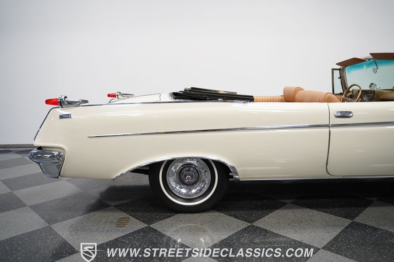 1962 Chrysler Imperial Crown Convertible 29