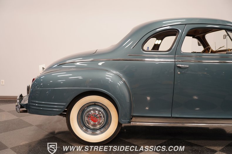 1941 Plymouth Special Deluxe  29