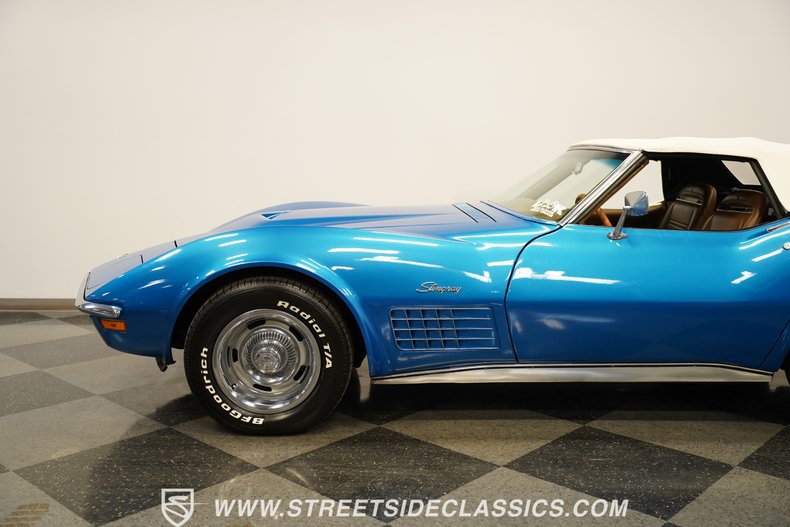 1972 Chevrolet Corvette Convertible 23