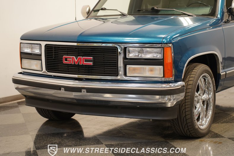 1991 GMC Sierra 1500 Restomod 17