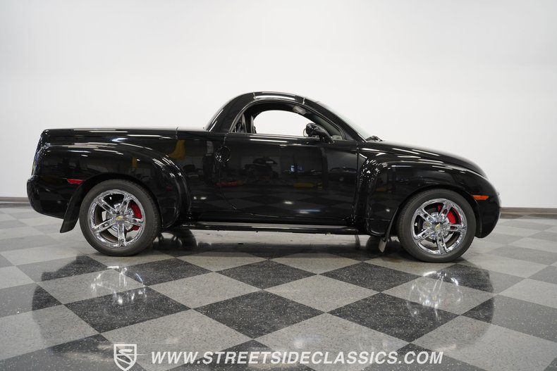 2005 Chevrolet SSR  10