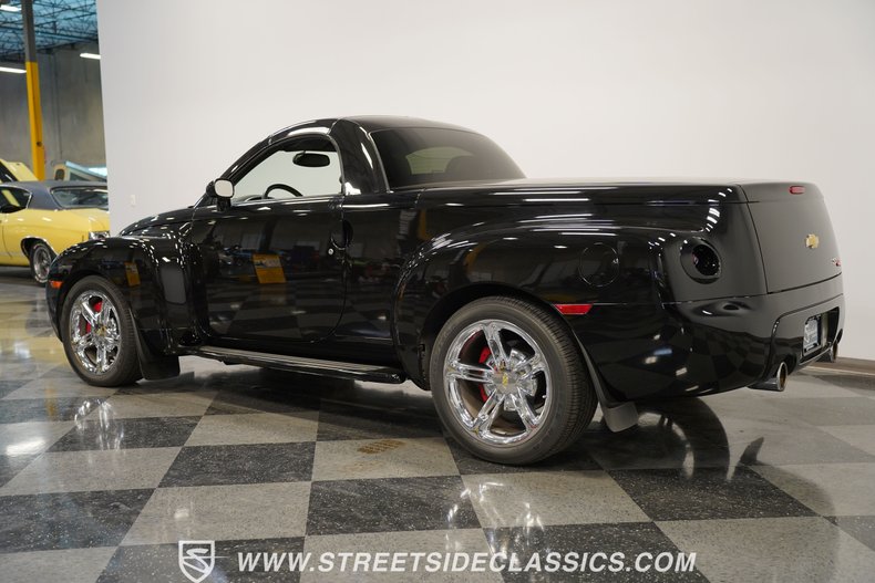 2005 Chevrolet SSR  7