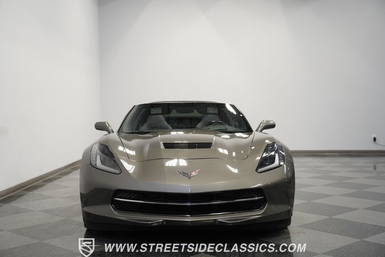 2015 Chevrolet Corvette 2LT 14