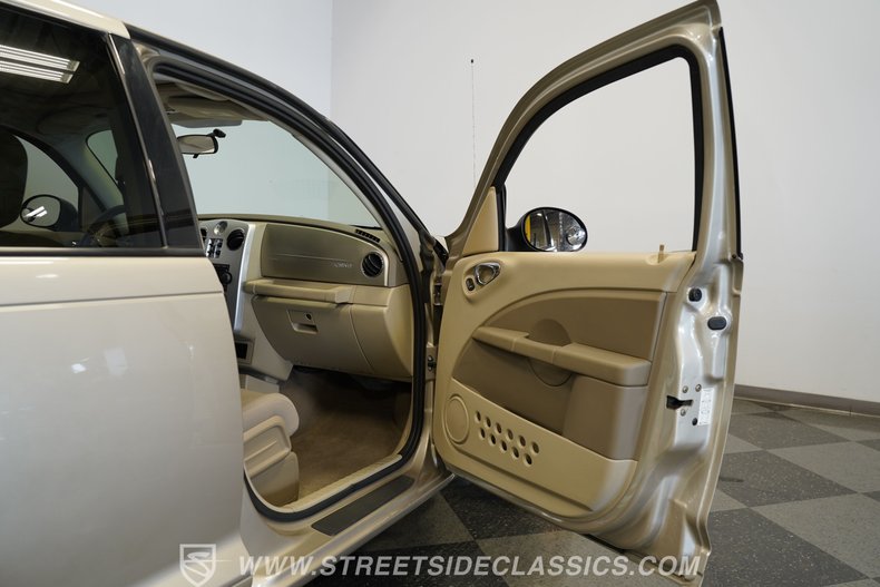For Sale 2006 Chrysler PT Cruiser Stock# 4909-PHX Fullscreen Grid Image 64