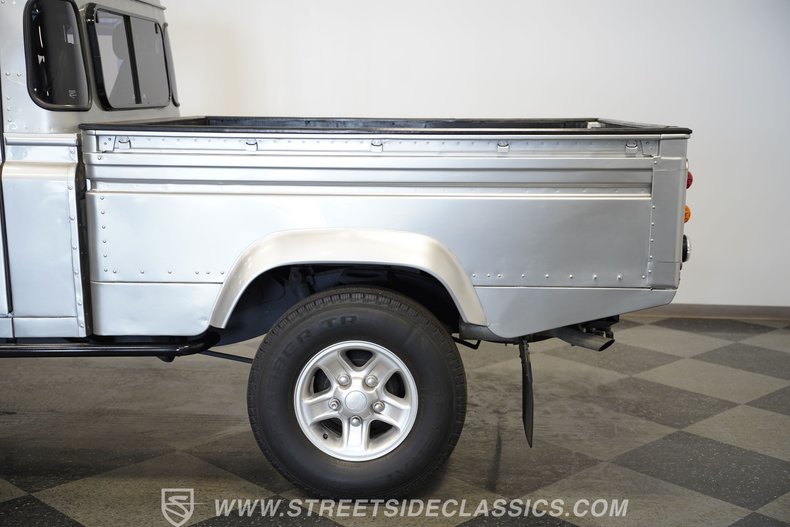 For Sale 1990 Land Rover Defender Stock# 5251-PHX Fullscreen Grid Image 25
