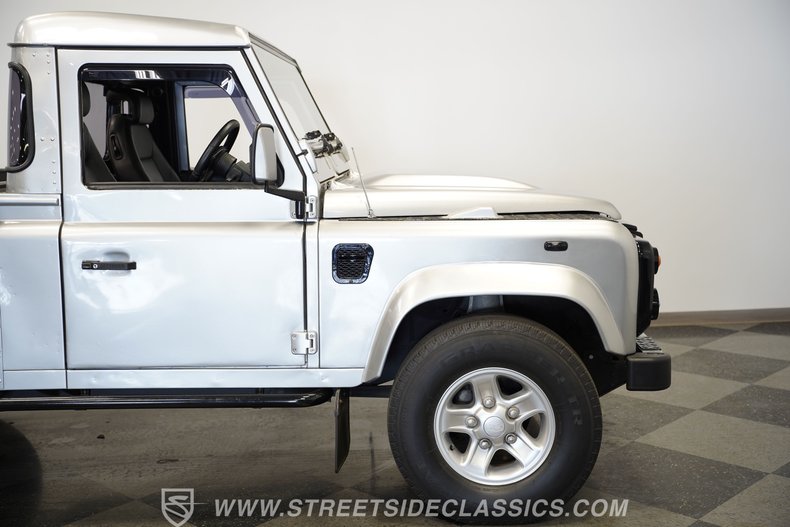 For Sale 1990 Land Rover Defender Stock# 5251-PHX Fullscreen Grid Image 32