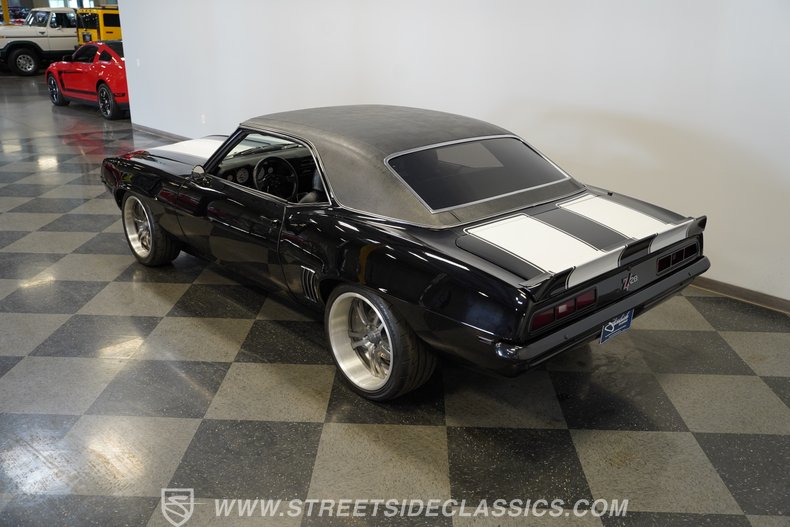 1969 Chevrolet Camaro 28