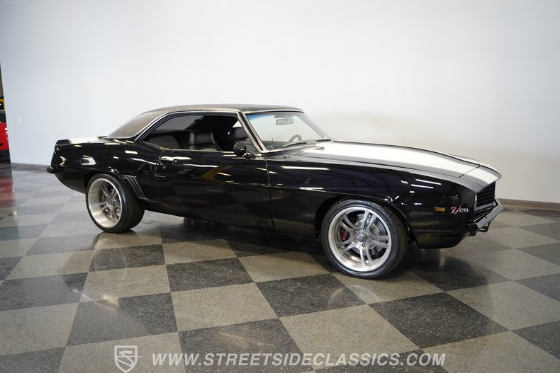 1969 Chevrolet Camaro 16