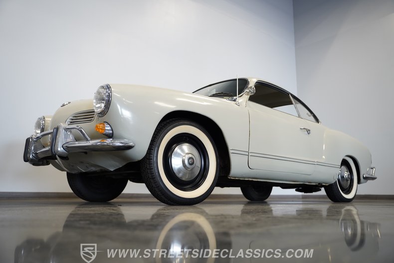 1964 Volkswagen Karmann Ghia 21