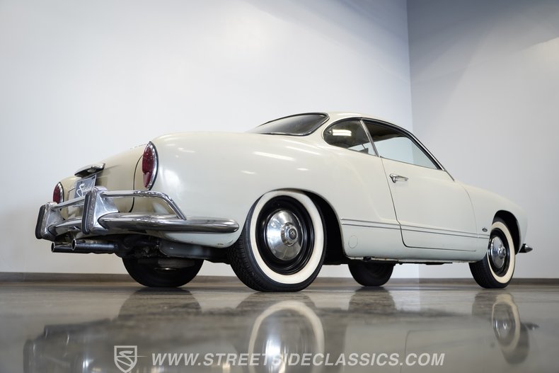 1964 Volkswagen Karmann Ghia 31