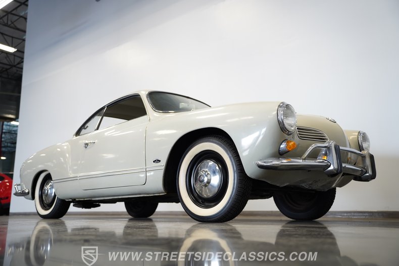 1964 Volkswagen Karmann Ghia 37