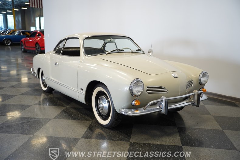 1964 Volkswagen Karmann Ghia 17
