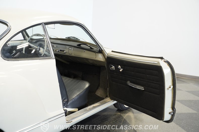 1964 Volkswagen Karmann Ghia 67