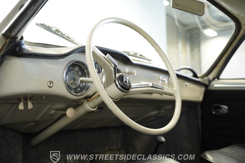 1964 Volkswagen Karmann Ghia 47