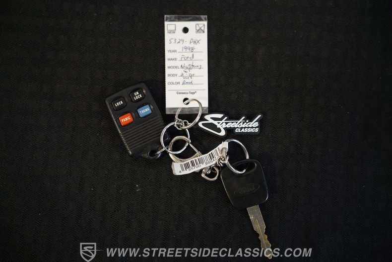 1998 Ford Mustang 108