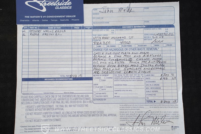 1998 Ford Mustang 105