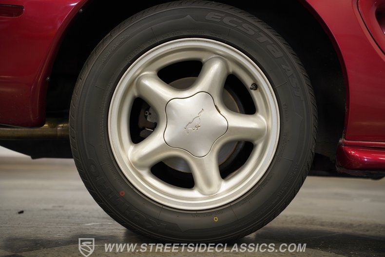 1998 Ford Mustang 83