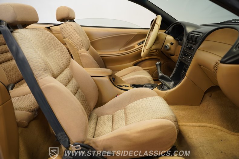 1998 Ford Mustang 74
