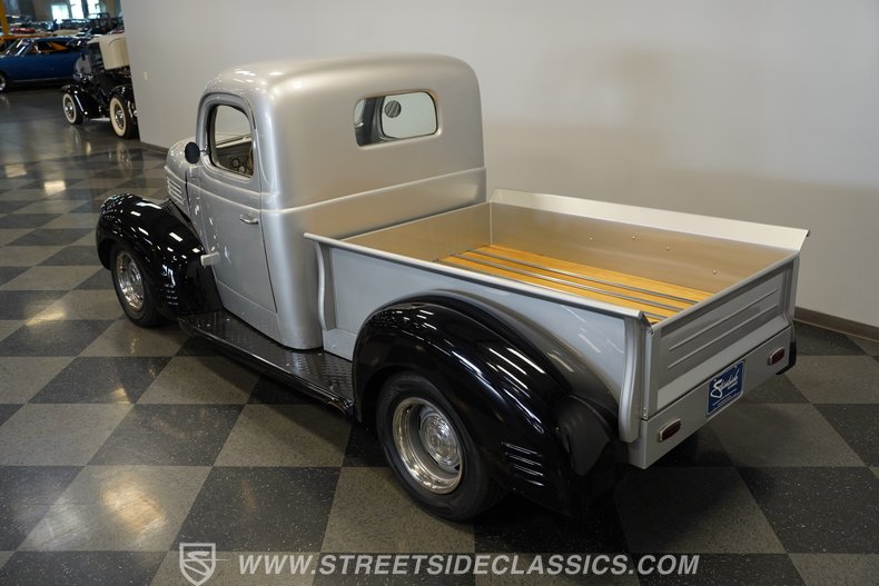 1946 Dodge 1/2-Ton Pickup 28
