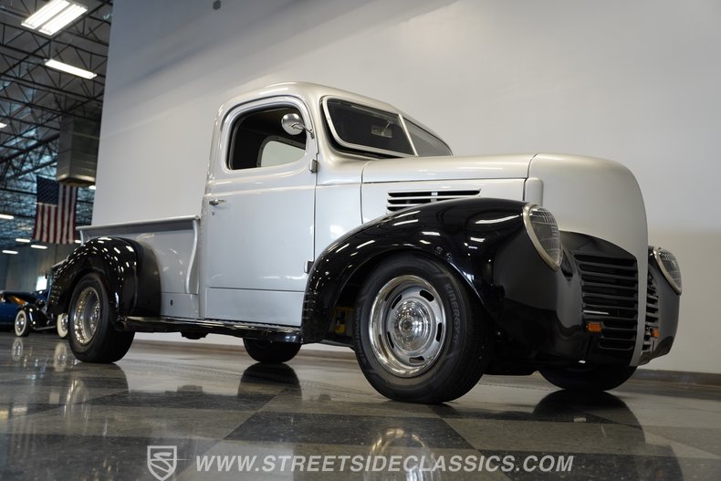 1946 Dodge 1/2-Ton Pickup 36