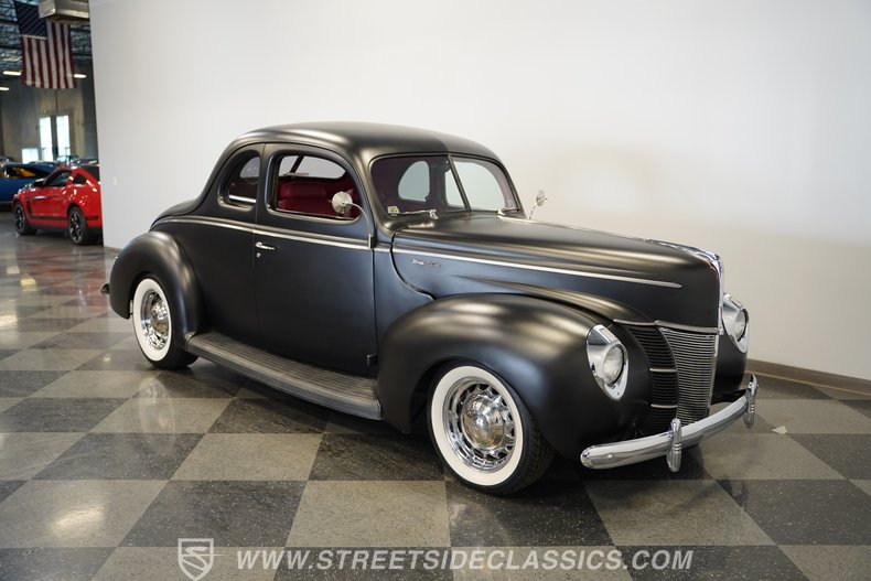 1940 Ford Deluxe 17