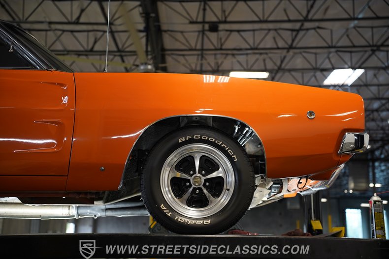 1968 Dodge Charger 90