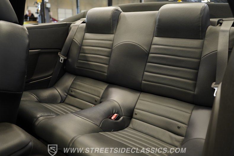2007 Ford Mustang 66