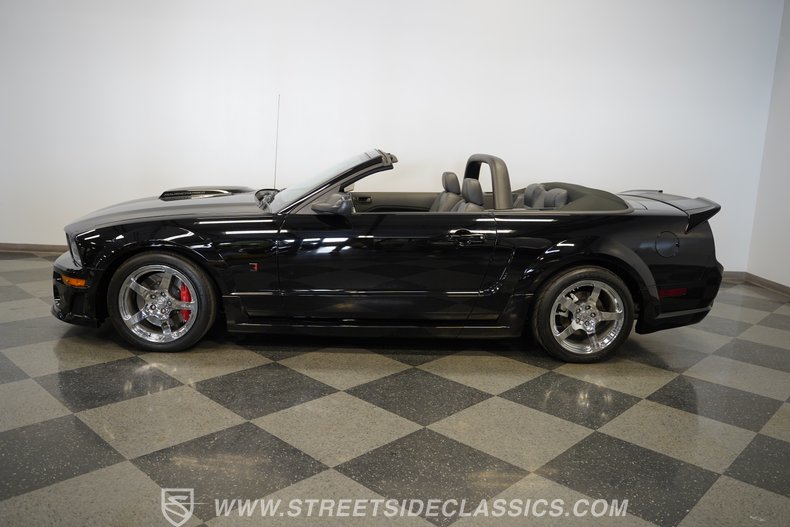 2007 Ford Mustang 8