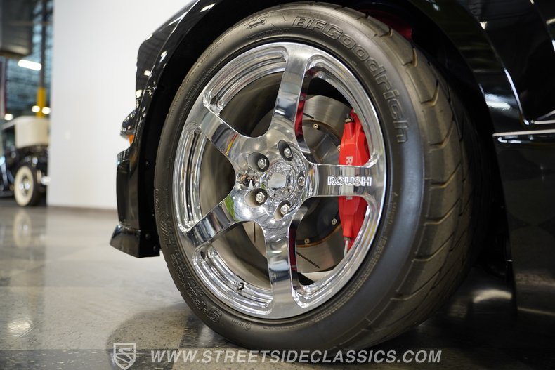 2007 Ford Mustang 87