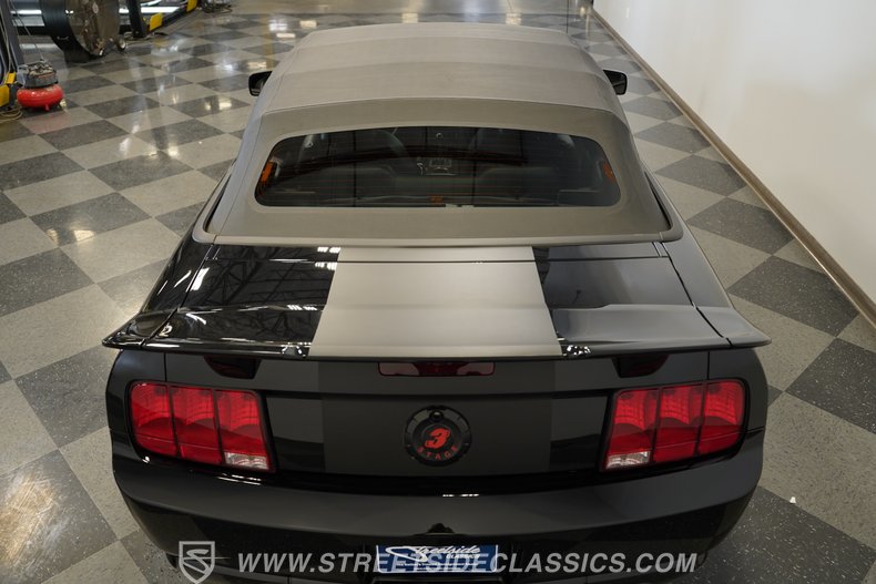 2007 Ford Mustang 45