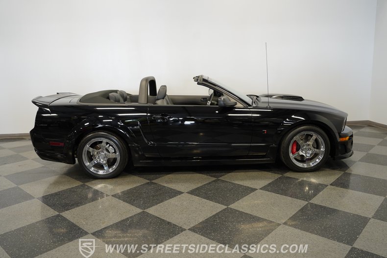 2007 Ford Mustang 15