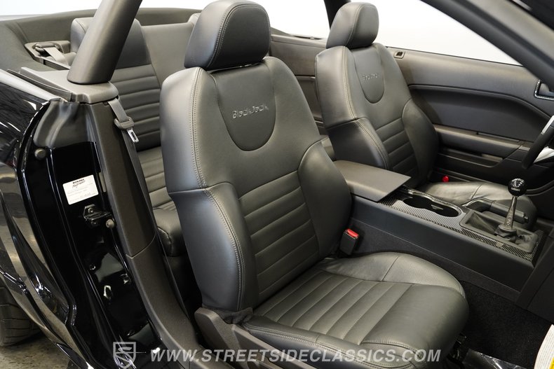 2007 Ford Mustang 72