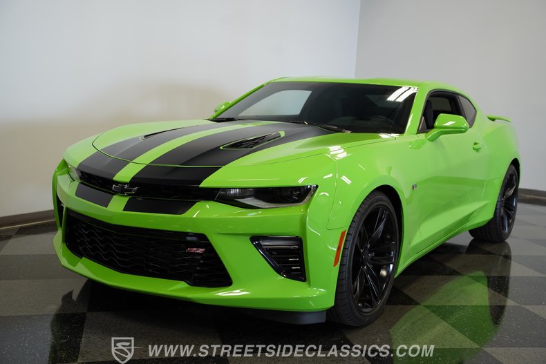 2017 Chevrolet Camaro 19