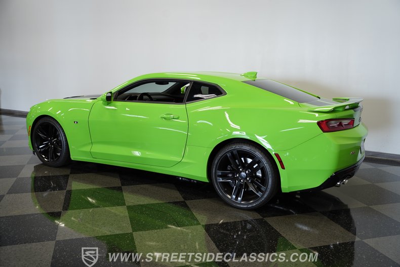 2017 Chevrolet Camaro 9