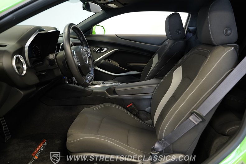 2017 Chevrolet Camaro 3