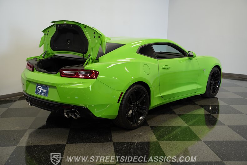2017 Chevrolet Camaro 68
