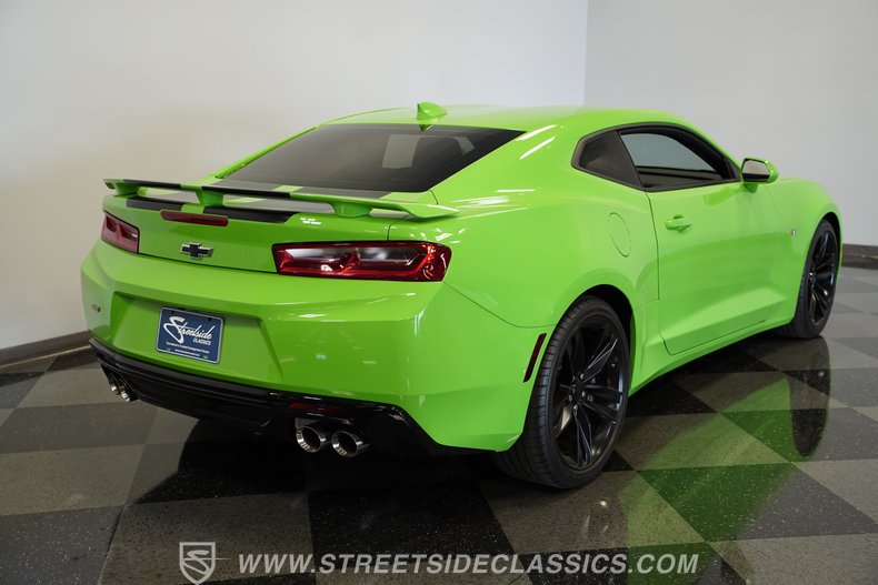 2017 Chevrolet Camaro 12