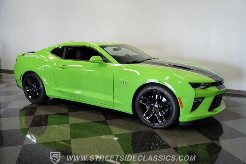 2017 Chevrolet Camaro 16