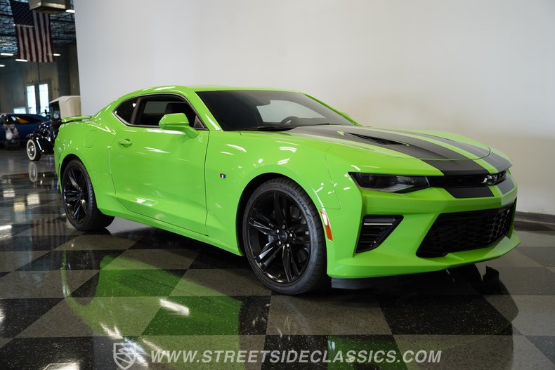 2017 Chevrolet Camaro 17