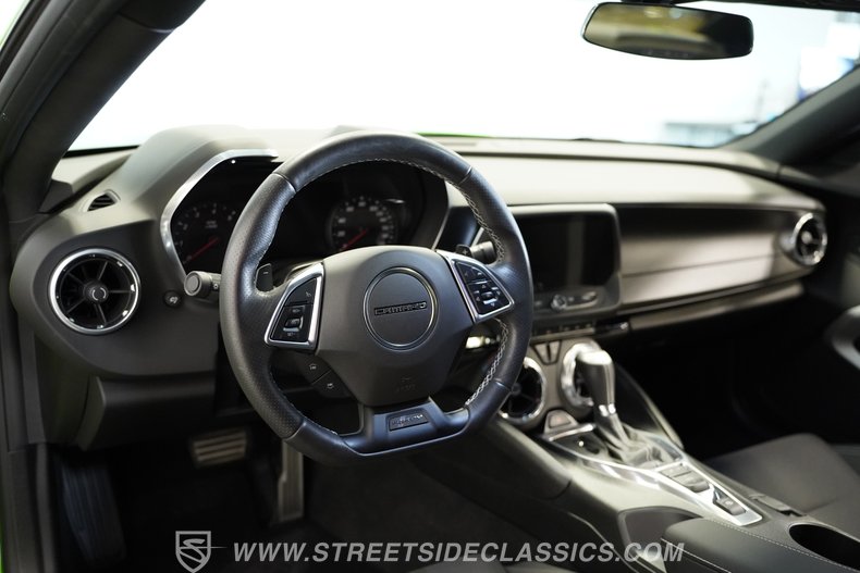 2017 Chevrolet Camaro 47